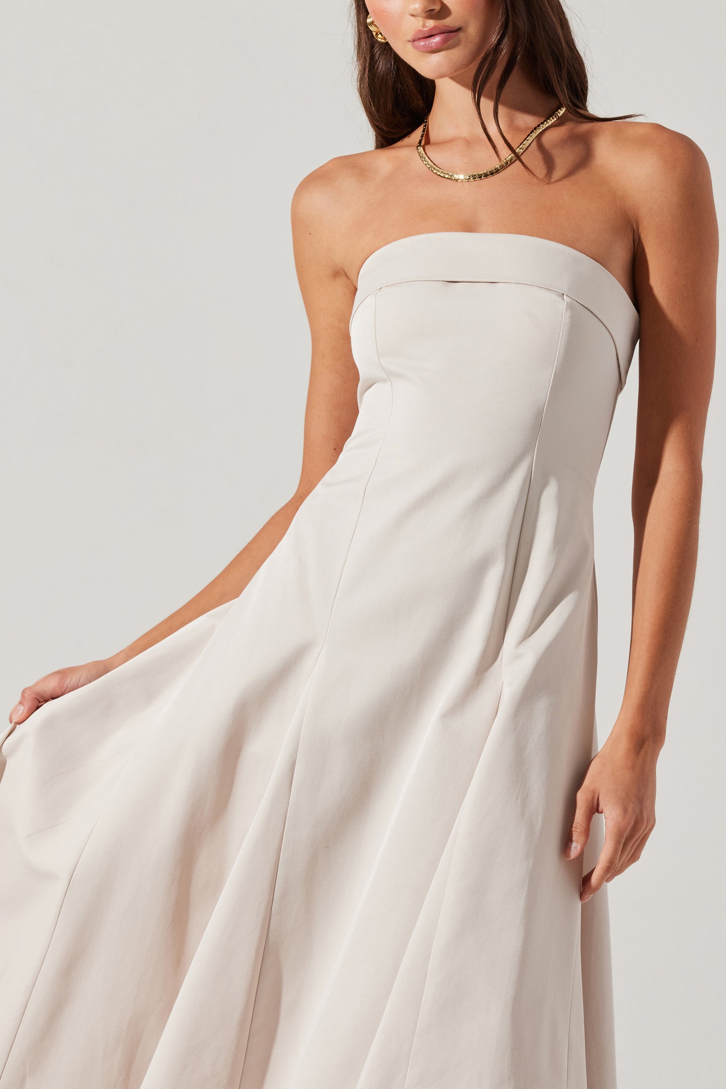 Ayeri Dress