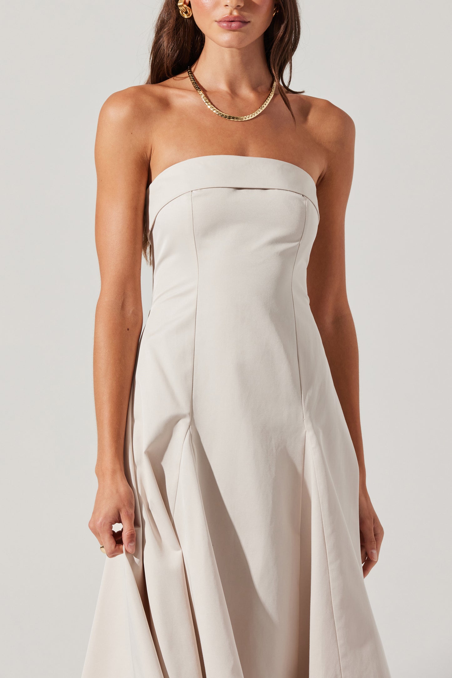 Ayeri Dress