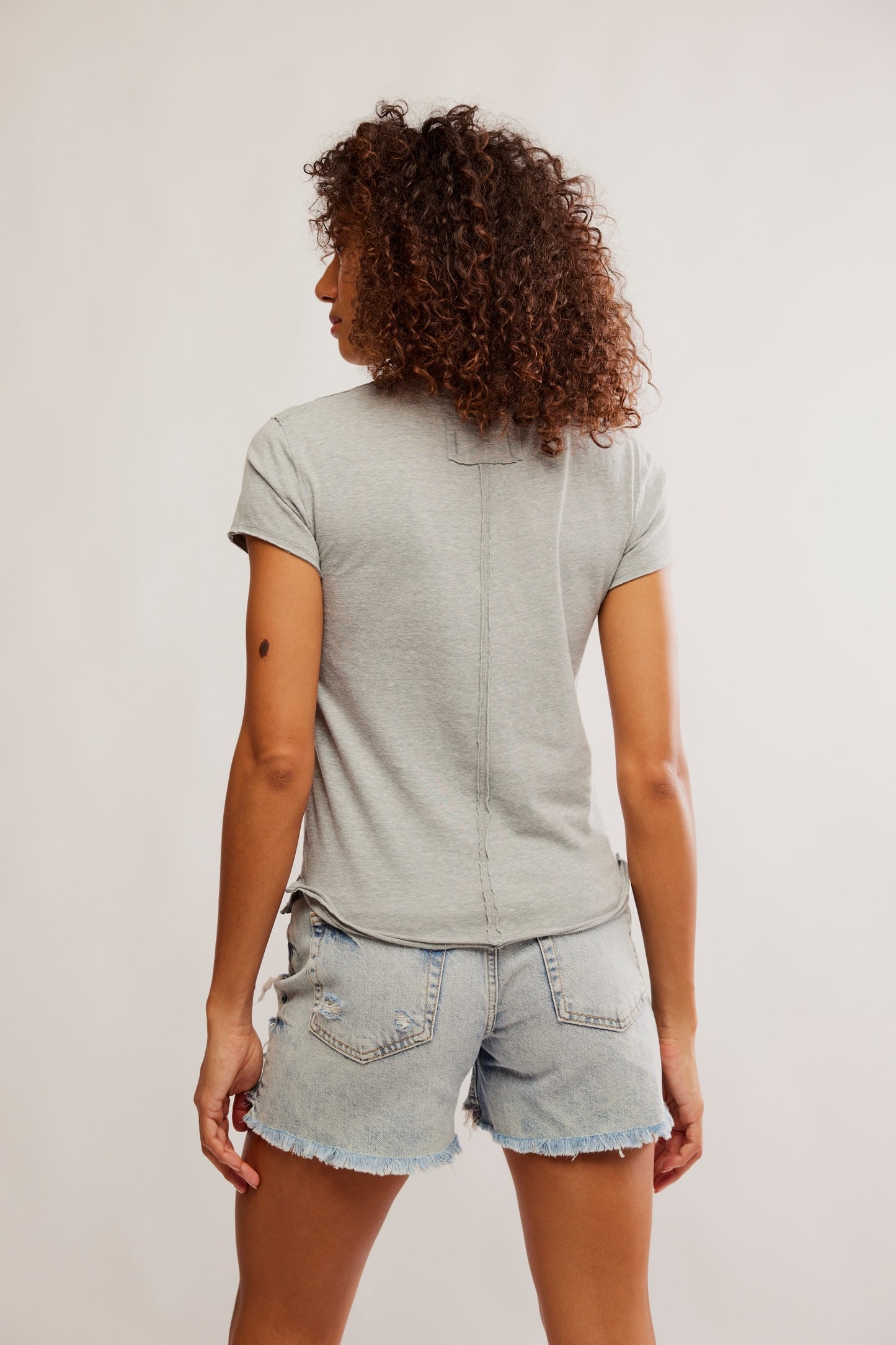 Nova Tee