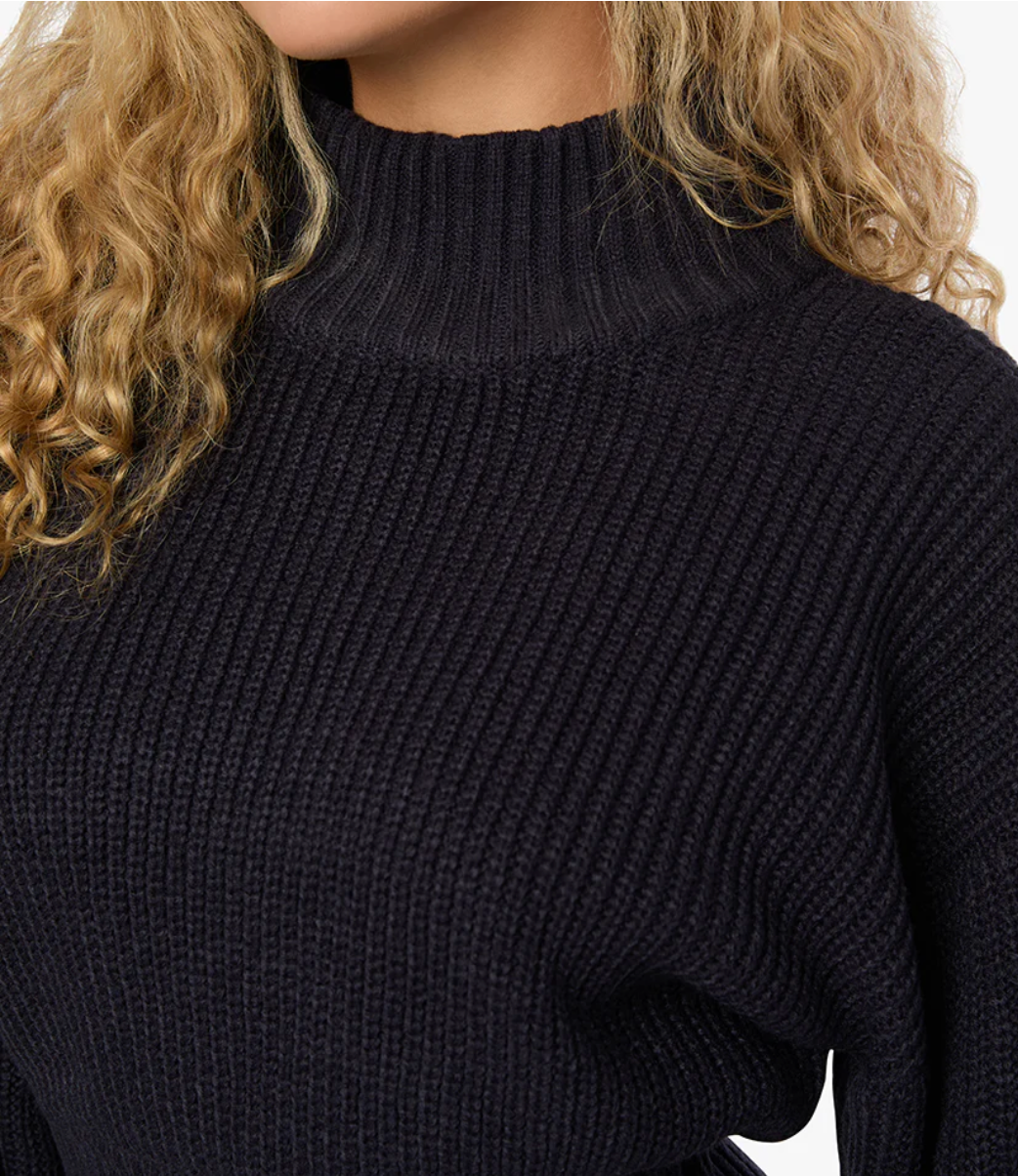 Cropped Turtle Neck Sweater