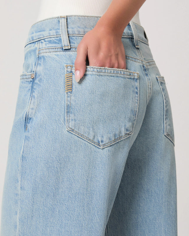 Low Rise Dana Straight Jean - Culver