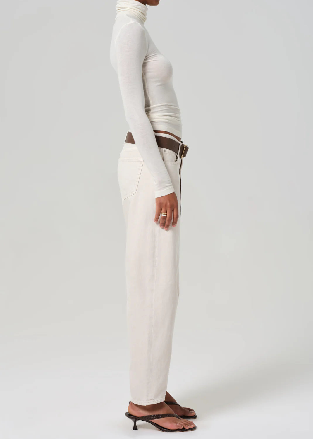 Miro Relaxed Jean - Almondette