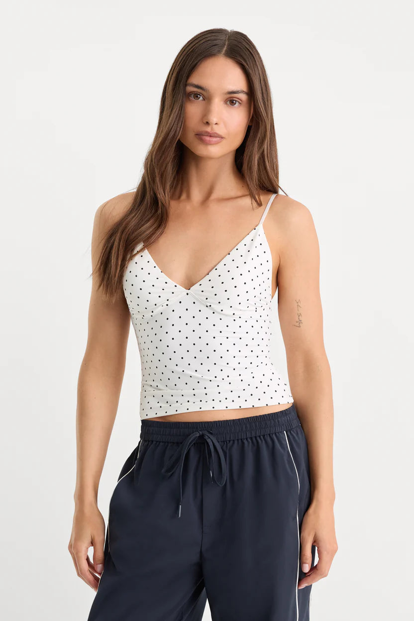 Weightless Sculpting Tank