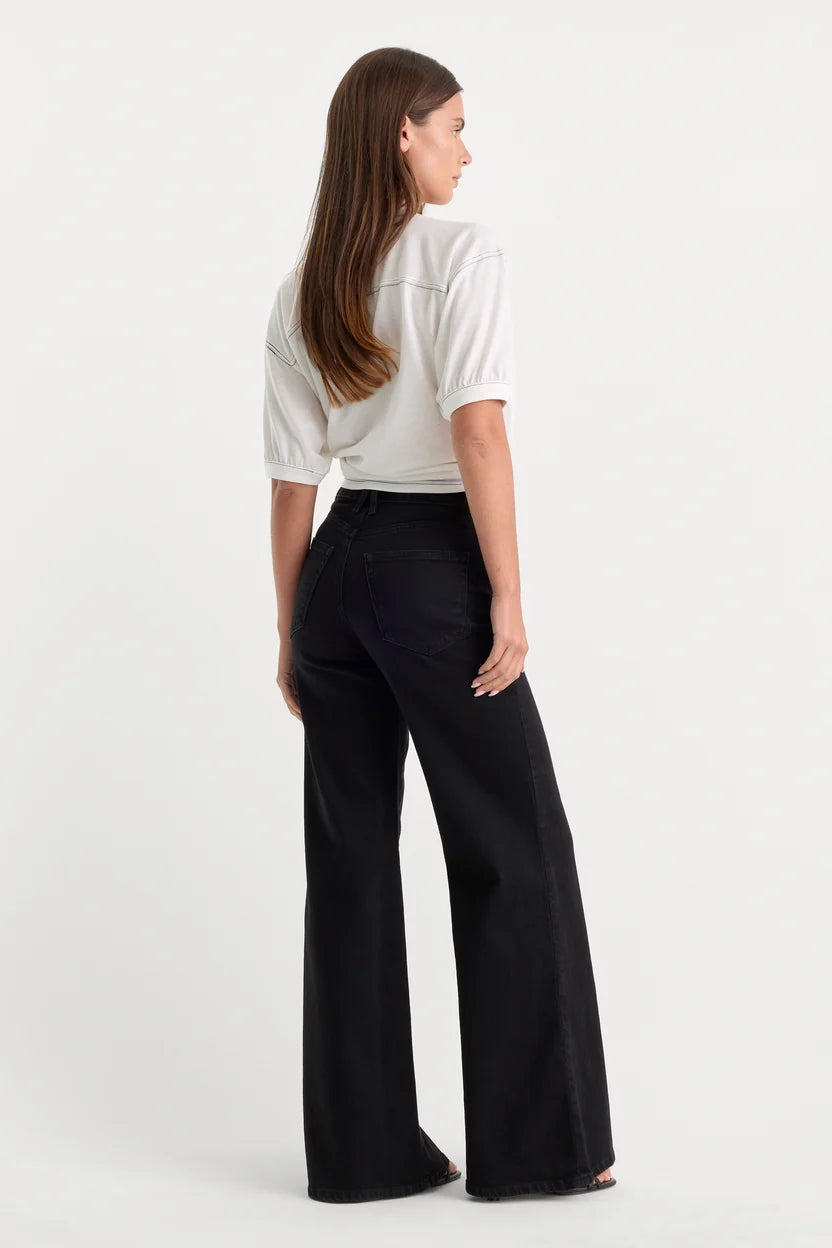 Patch Pocket Good Waist Palazzo Jeans