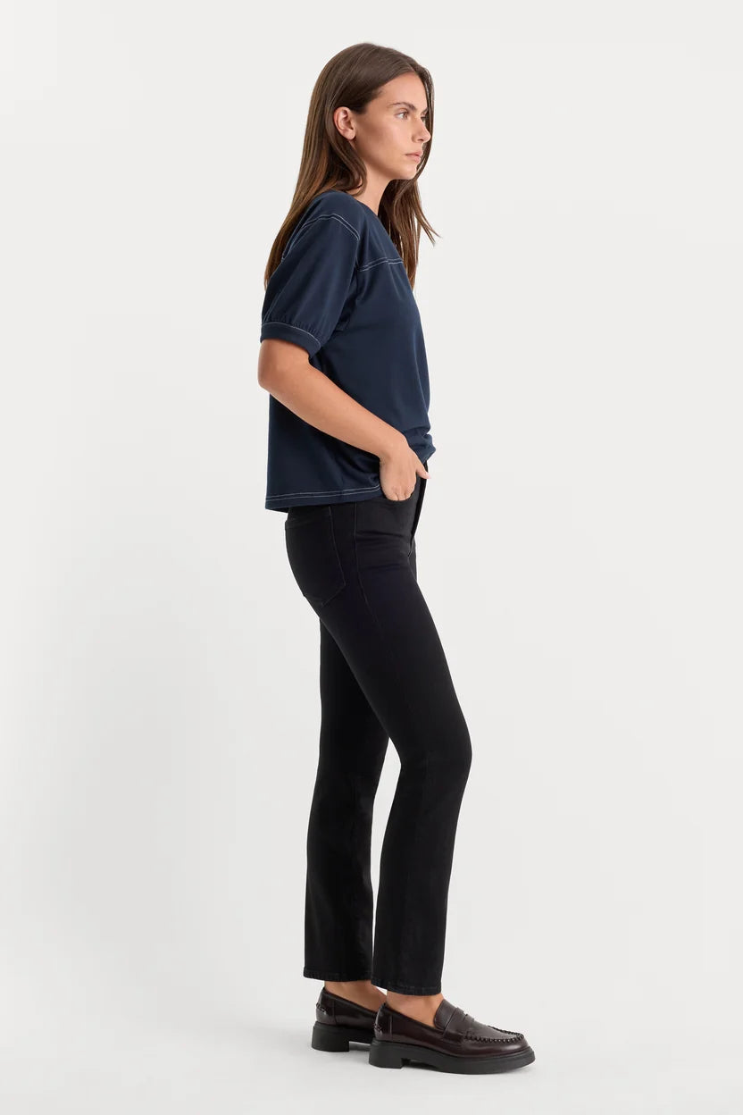 Soft Tech Good Legs Straight Jeans