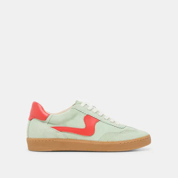 Notice Sneakers