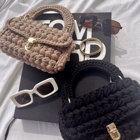 Avery Knit Crossbody