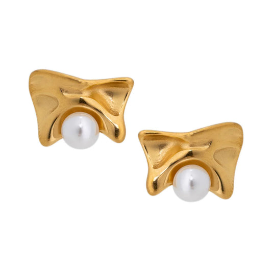 Mandy Pearl Studs