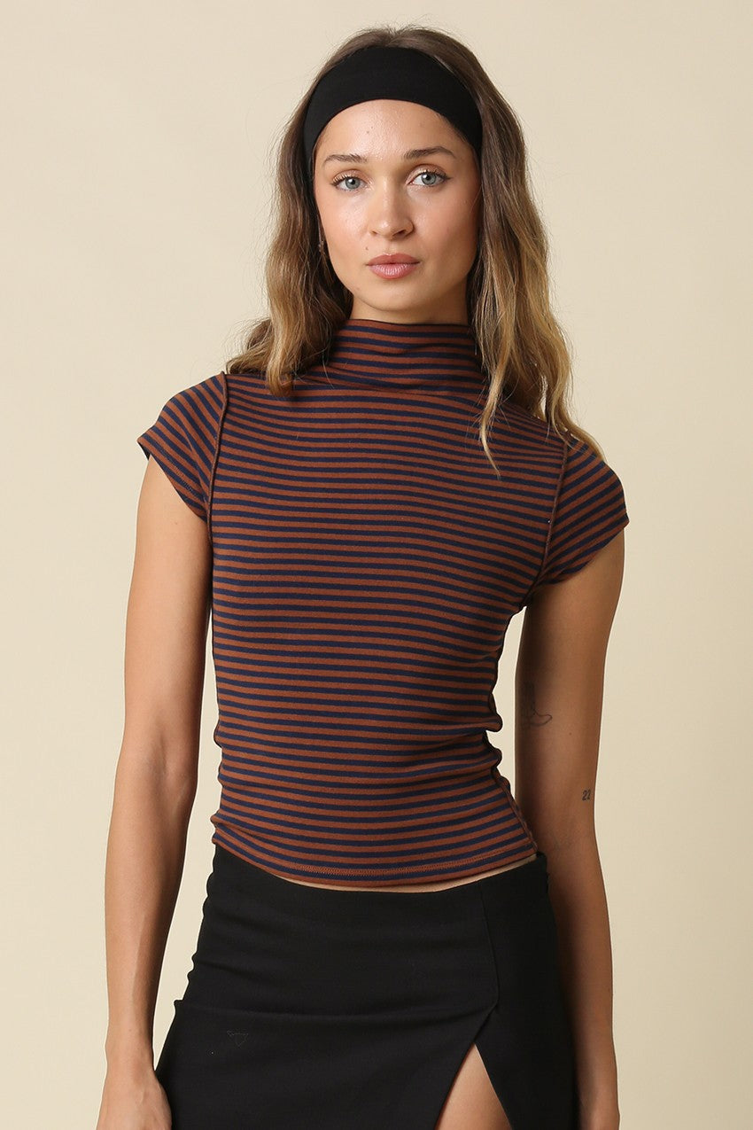 Here's a Clue Top