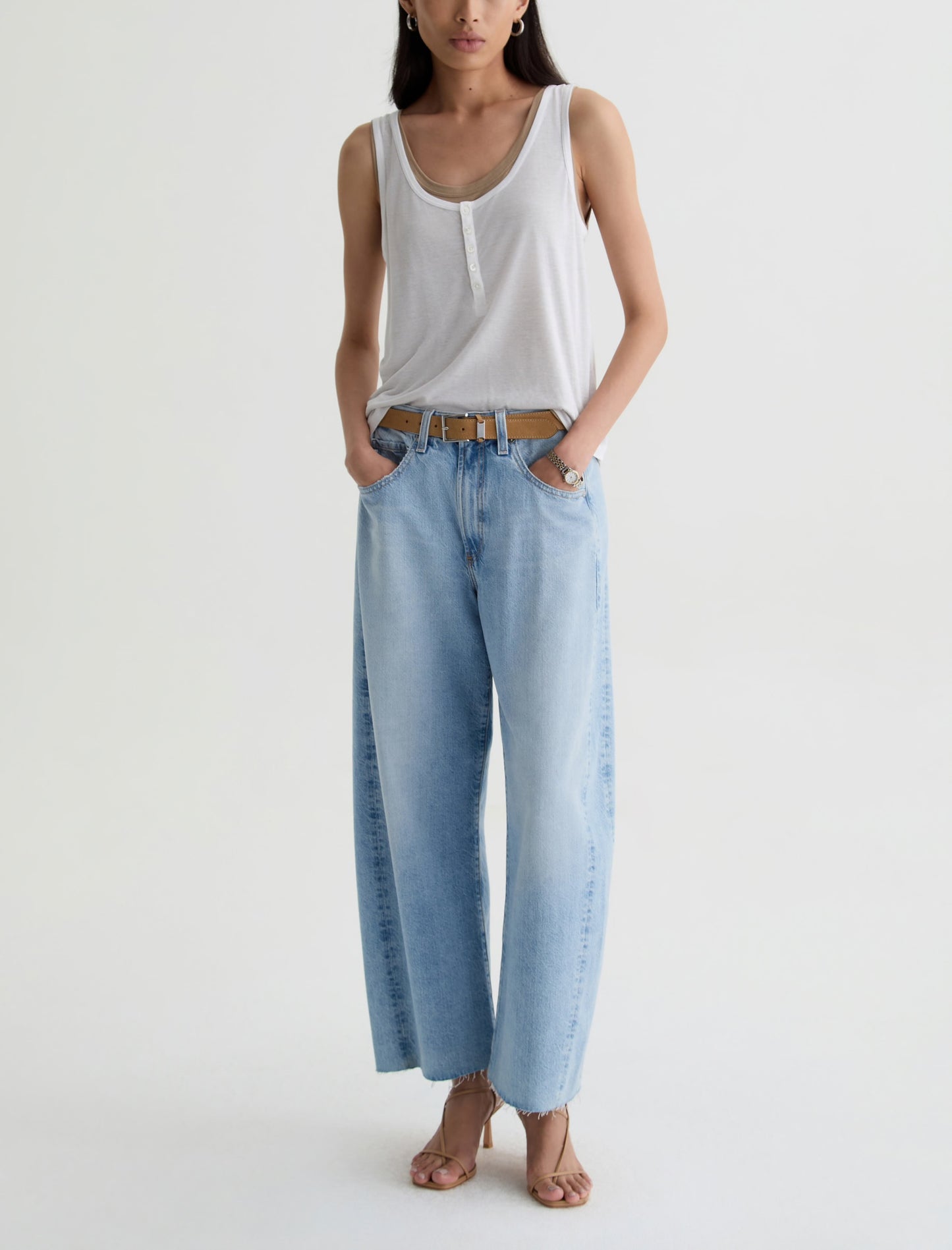 Hattie Crop Jean- Gesture