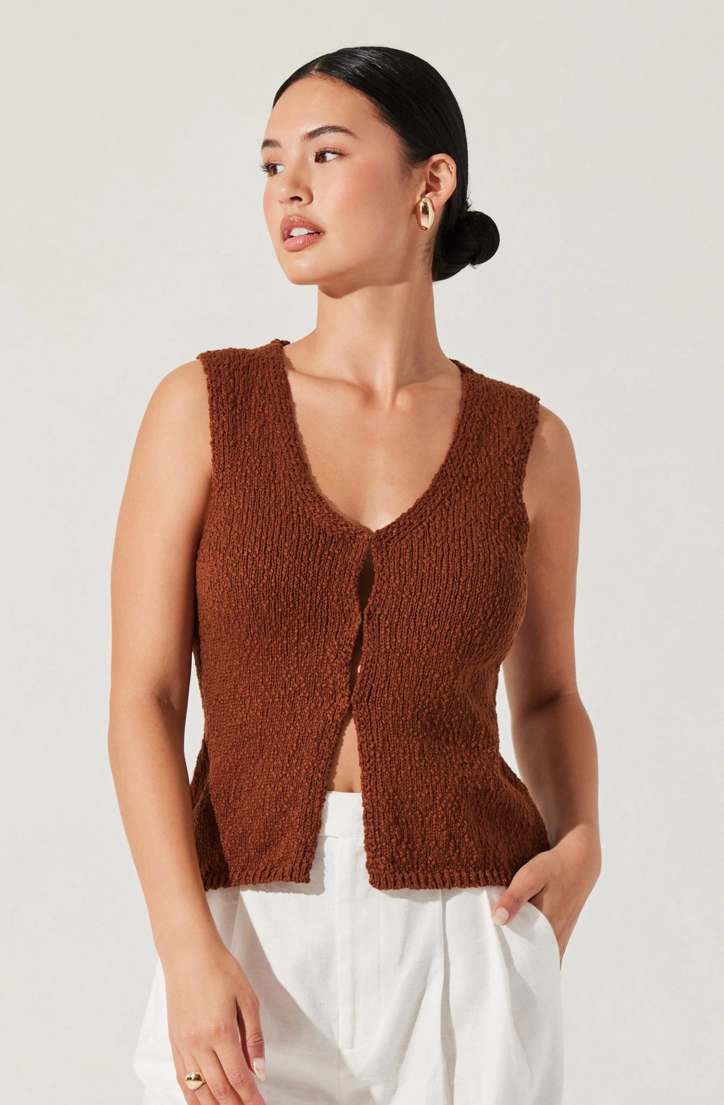 Taimi Crochet Vest