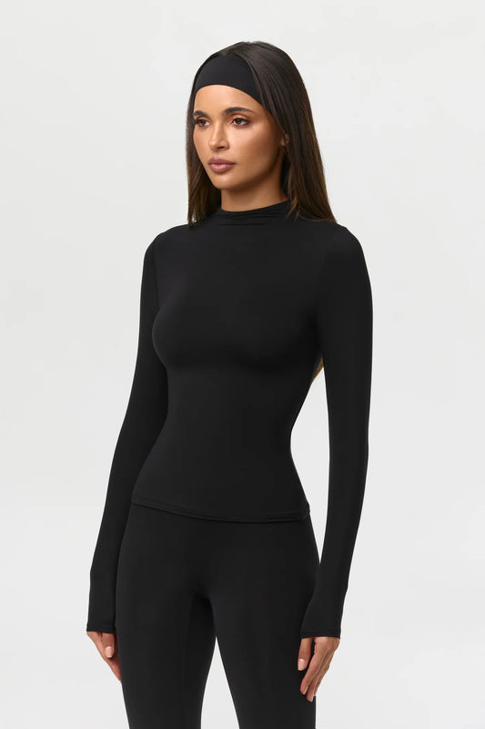 Black mock neck long sleeve fitted top