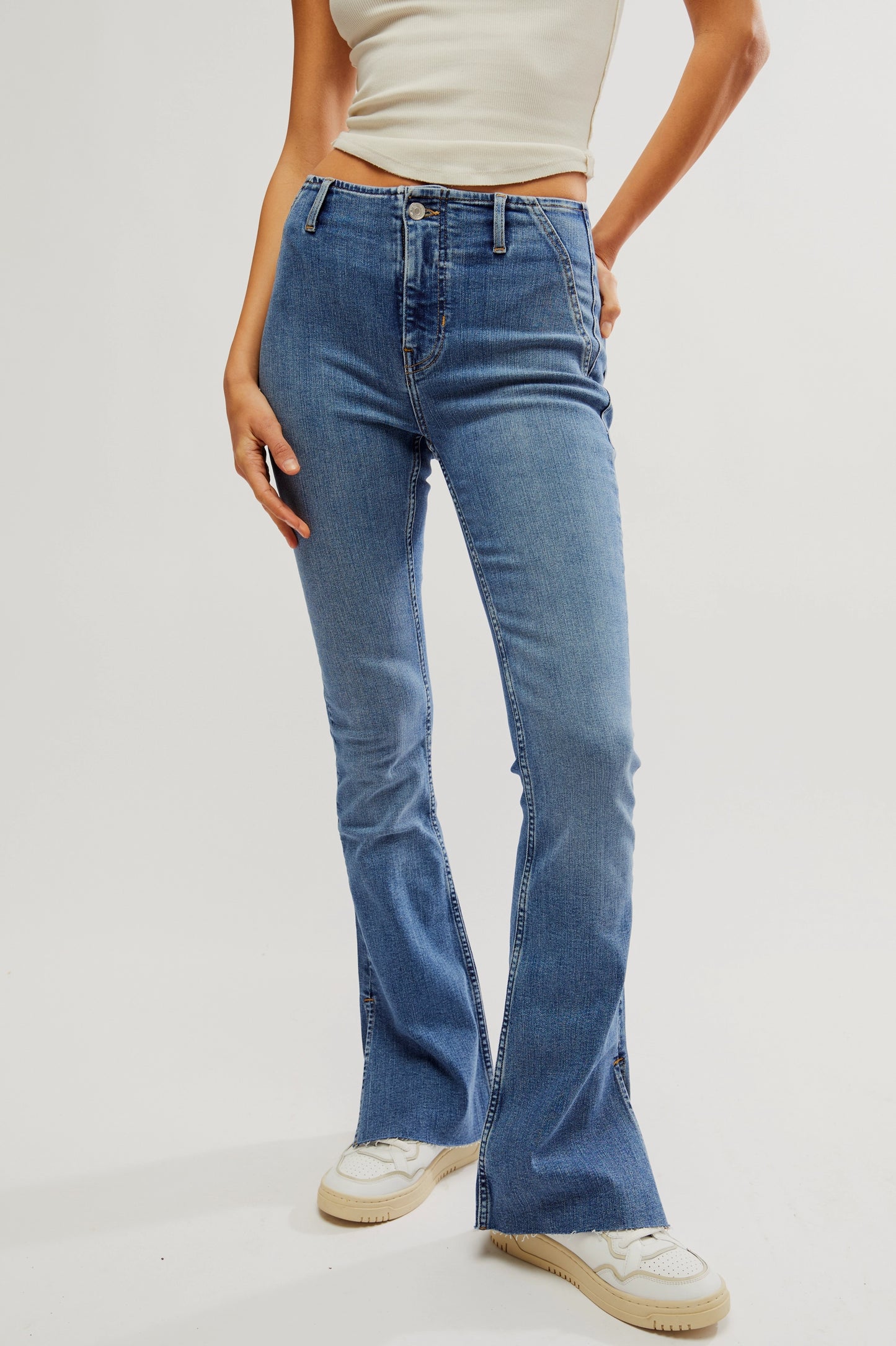 Level Up Slit Slim Flare Jeans