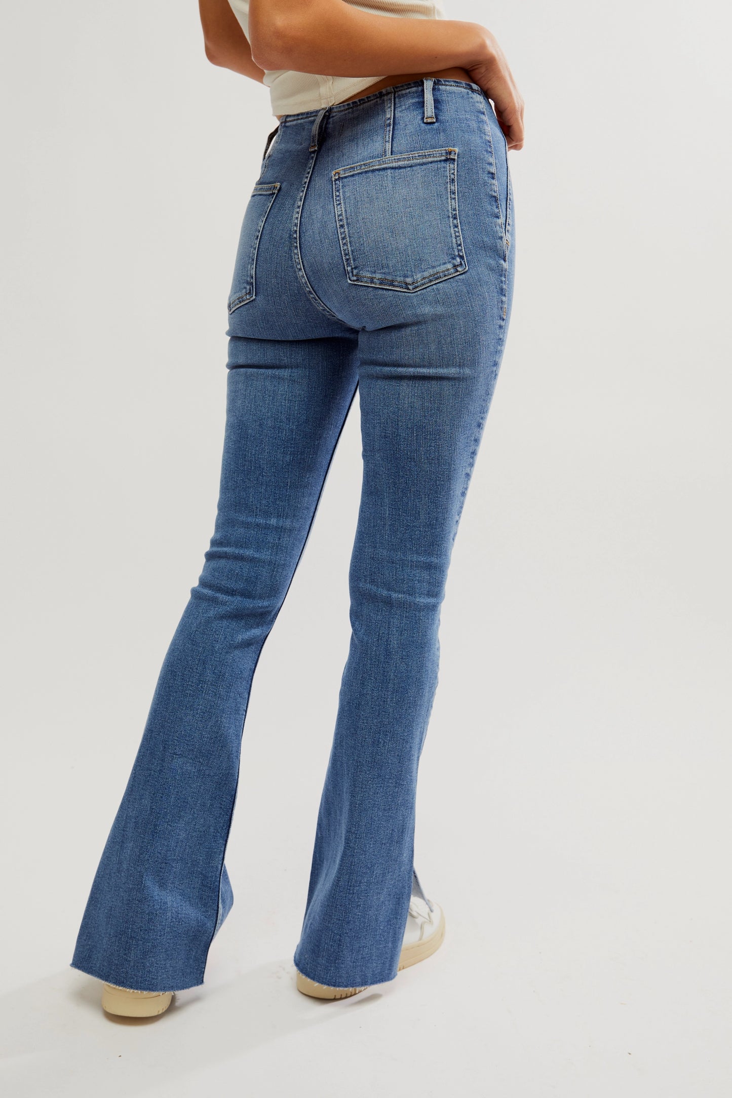 Level Up Slit Slim Flare Jeans