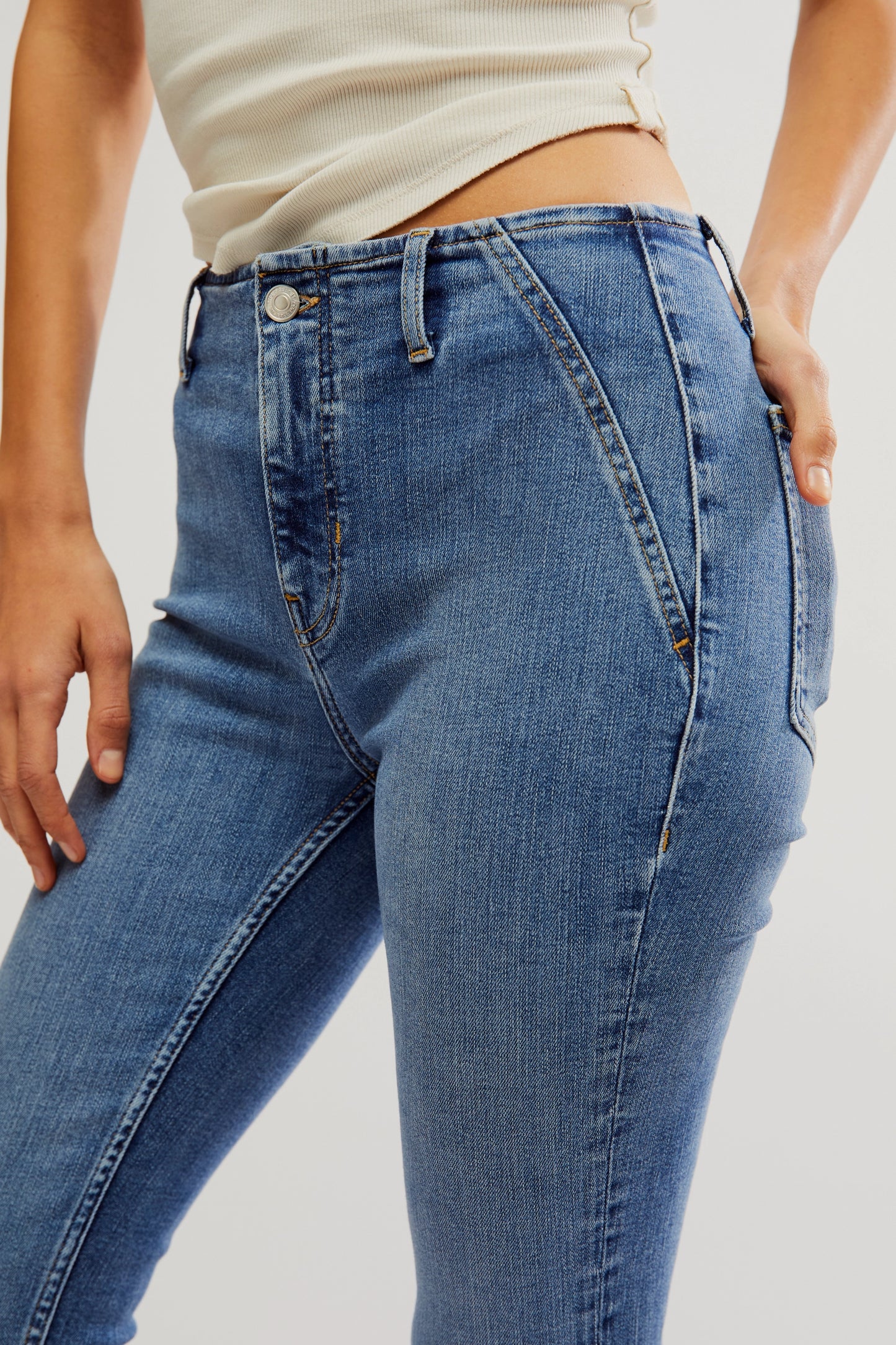 Level Up Slit Slim Flare Jeans