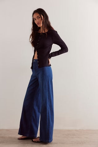 Libre Wide Leg Jeans
