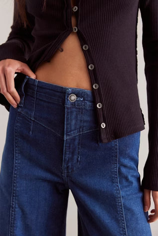 Libre Wide Leg Jeans