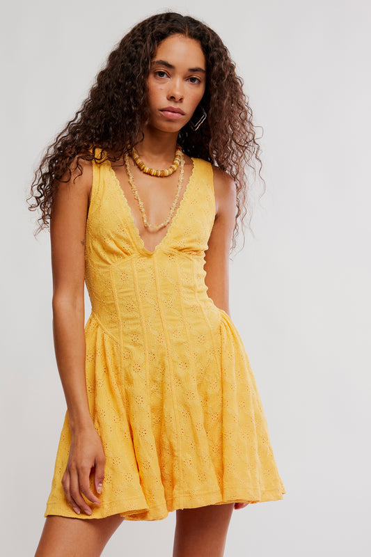 Can't Help It Mini - Golden Apricot