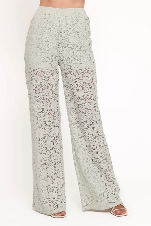 Sammy Embroidered Set